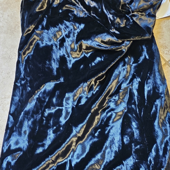 BNWT!! STUNNING!!! CALVIN KLEIN SCOOP NECK EVENING DRESS!!!!! - Picture 12 of 12